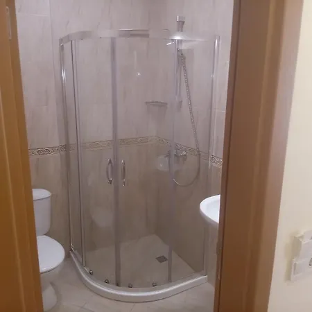 Πανσιόν амон ра 2 Πριμόρσκο